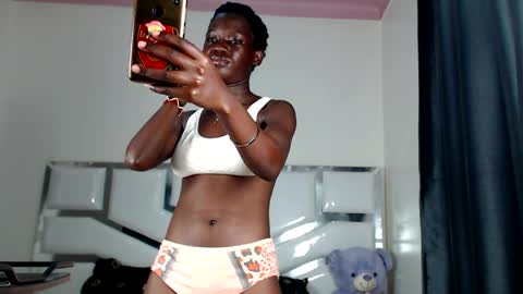 Snapshot of darkskin_quin chatting on 04-02-26, 07:39 darkskin_quin online show from 04-02-26, 07:39