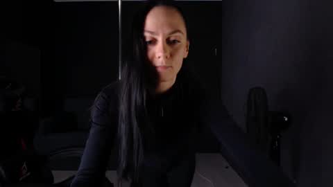 darkspark_ online show from 11-01-25, 11:01