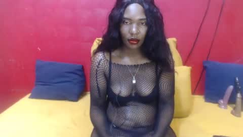 Snapshot of darksultryxx30 chatting on 06-16-26, 07:44 Darksultryxx30 online show from 06-16-26, 07:44