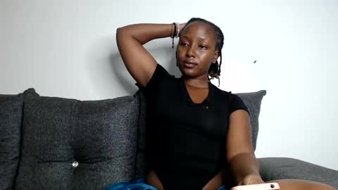 Snapshot of darktanqueen chatting on 03-04-25, 06:39 darktanqueen online show from 03-04-25, 06:39