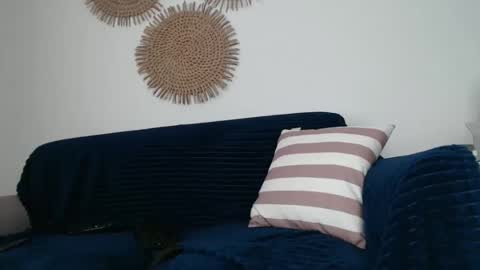 Snapshot of darktanqueen chatting on 11-07-25, 03:17 darktanqueen online show from 11-07-25, 03:17