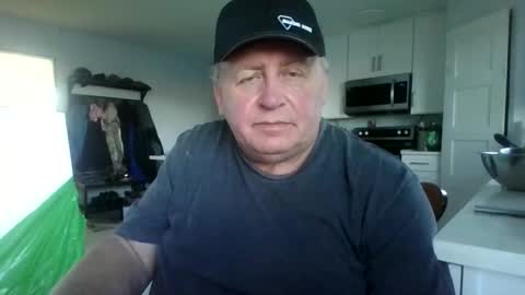 darlago online show from 11-14-25, 10:07