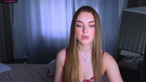 Snapshot of darlina_ryan chatting on 01-06-26, 11:14 Darlina online show from 01-06-26, 11:14