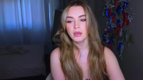 Snapshot of darlina_ryan chatting on 02-04-26, 02:01 Darlina online show from 02-04-26, 02:01