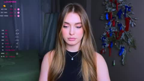 Snapshot of darlina_ryan chatting on 02-10-26, 08:35 Darlina online show from 02-10-26, 08:35