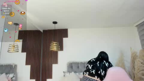 darling  online show from 04-28-26, 10:42