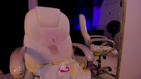 Darling online show from 01-08-25, 07:24