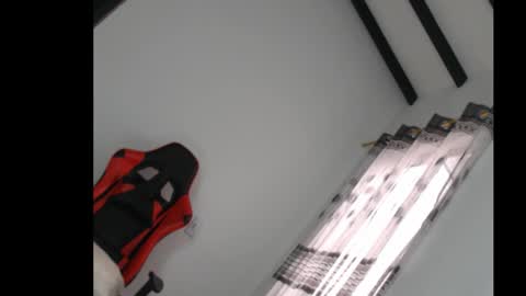 Snapshot of darlingbigcoc_23 chatting on 02-24-26, 03:32 darling online show from 02-24-26, 03:32