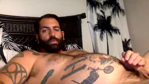 Snapshot of darlingndames chatting on 06-27-26, 10:31 Davey Darling online show from 06-27-26, 10:31
