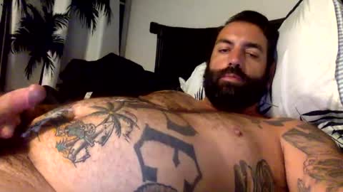 Snapshot of darlingndames chatting on 07-14-26, 10:21 Davey Darling online show from 07-14-26, 10:21
