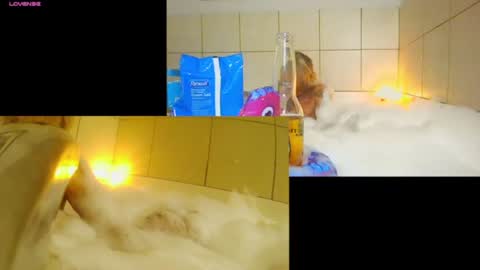 Snapshot of darnette_daisy chatting on 11-28-25, 10:51 darnette_daisy online show from 11-28-25, 10:51