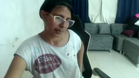 Snapshot of darsha_1 chatting on 06-22-26, 01:41 Darsha online show from 06-22-26, 01:41