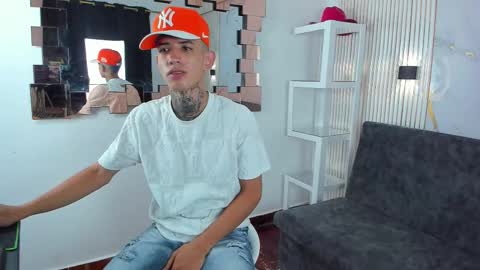 Snapshot of darwin_ggh chatting on 11-09-25, 06:55 darwin_ggh online show from 11-09-25, 06:55