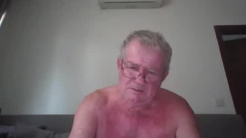 darwincock online show from 04-26-26, 01:47