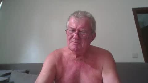 darwincock online show from 04-28-26, 02:27
