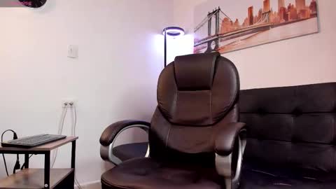 Dash online show from 12-20-25, 03:08