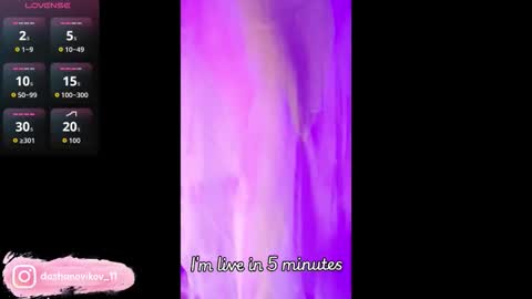 Snapshot of dashanovikov chatting on 02-15-26, 12:47 Dasha online show from 02-15-26, 12:47