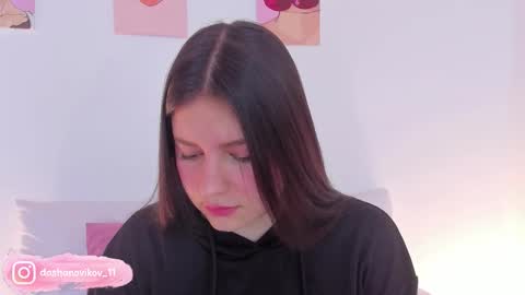 Snapshot of dashanovikov chatting on 02-19-26, 01:07 Dasha online show from 02-19-26, 01:07