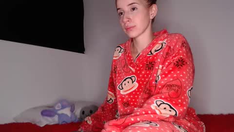 Dafne online show from 04-29-26, 02:48