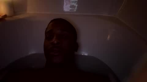 Snapshot of dathroatbunny chatting on 01-14-26, 02:06 BeyJackson online show from 01-14-26, 02:06