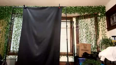 Snapshot of dathroatbunny chatting on 01-15-26, 02:27 BeyJackson online show from 01-15-26, 02:27