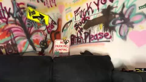 Snapshot of dathroatbunny chatting on 02-02-26, 05:06 BeyJackson online show from 02-02-26, 05:06