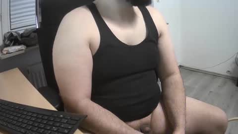 Snapshot of dauergeiil chatting on 01-02-25, 11:41 dauergeiil online show from 01-02-25, 11:41