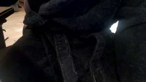 Snapshot of davdao3 chatting on 10-13-25, 05:18 davdao3 online show from 10-13-25, 05:18