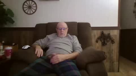 Snapshot of dave571960 chatting on 01-05-25, 11:59 dave571960 online show from 01-05-25, 11:59