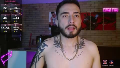 Snapshot of dave_wolf7 chatting on 03-12-26, 07:25 Dave Wolf online show from 03-12-26, 07:25