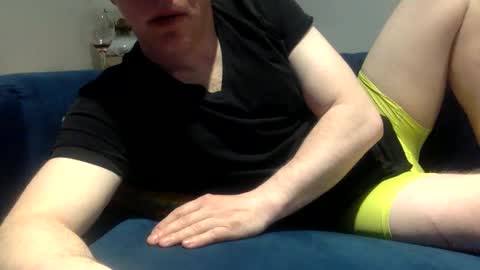 Snapshot of daveb709709709 chatting on 05-25-26, 01:44 daveb709709709 online show from 05-25-26, 01:44
