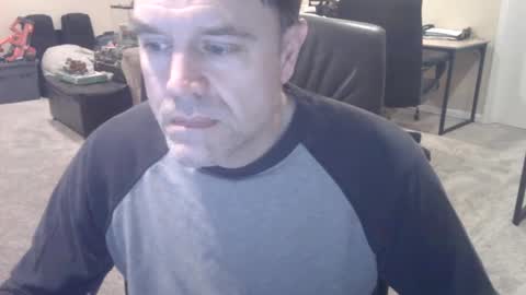 Snapshot of daved14u chatting on 01-27-25, 06:52 daved14u online show from 01-27-25, 06:52