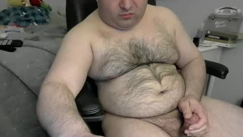 Snapshot of daveishorny1988 chatting on 12-22-25, 10:29 daveishorny1988 online show from 12-22-25, 10:29