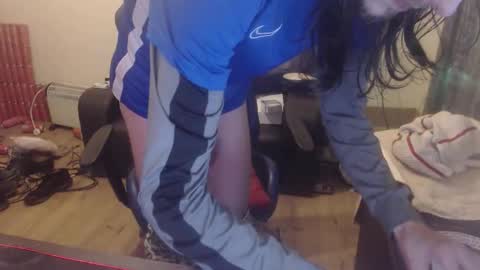 dave online show from 12-23-25, 02:53