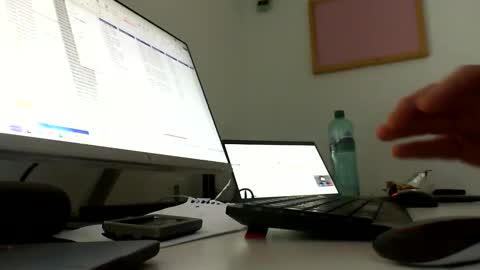 davesu12345 online show from 12-12-24, 11:40