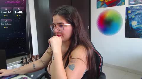 Snapshot of davianath chatting on 12-12-24, 04:32 daviana online show from 12-12-24, 04:32