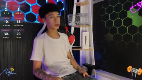 David online show from 04-22-26, 01:01