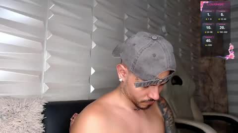 David col11 online show from 04-22-26, 02:03