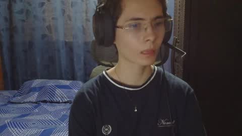 Snapshot of david_colombian chatting on 05-22-26, 02:22 ProgrammerBoy online show from 05-22-26, 02:22