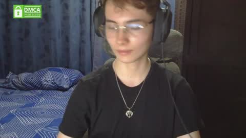 Snapshot of david_colombian chatting on 05-29-26, 01:25 ProgrammerBoy online show from 05-29-26, 01:25
