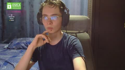 Snapshot of david_colombian chatting on 06-01-26, 12:45 ProgrammerBoy online show from 06-01-26, 12:45