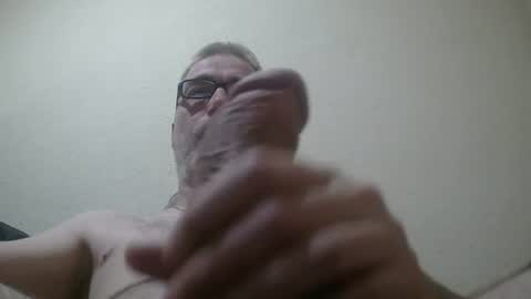 Snapshot of david_french chatting on 07-12-26, 12:40 david_french online show from 07-12-26, 12:40