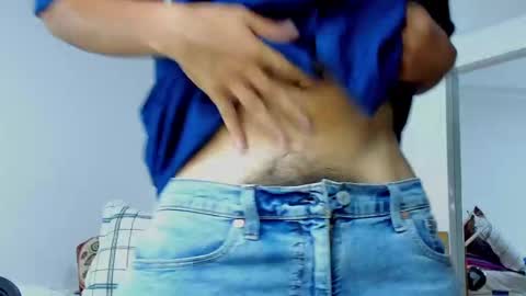 Snapshot of david_johnson372 chatting on 09-14-25, 12:43 Hey im David that loves to explore and speak their fantasies. Very open talktative and nice. Feel free to chat with me online show from 09-14-25, 12:43