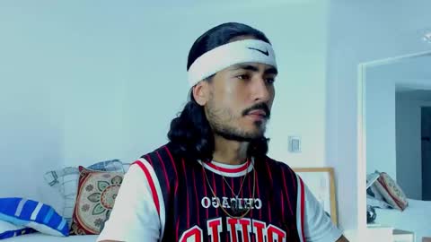 Snapshot of david_johnson372 chatting on 10-20-25, 12:55 Hey im David that loves to explore and speak their fantasies. Very open talktative and nice. Feel free to chat with me online show from 10-20-25, 12:55