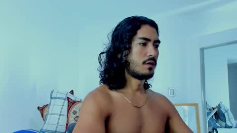 Snapshot of david_johnson372 chatting on 10-29-25, 11:23 Hey im David that loves to explore and speak their fantasies. Very open talktative and nice. Feel free to chat with me online show from 10-29-25, 11:23