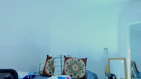 Snapshot of david_johnson372 chatting on 11-08-25, 09:09 Hey im David that loves to explore and speak their fantasies. Very open talktative and nice. Feel free to chat with me online show from 11-08-25, 09:09