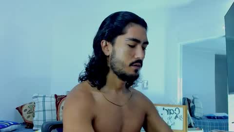 Snapshot of david_johnson372 chatting on 11-13-25, 10:58 Hey im David that loves to explore and speak their fantasies. Very open talktative and nice. Feel free to chat with me online show from 11-13-25, 10:58