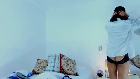 Snapshot of david_johnson372 chatting on 12-14-25, 11:09 Hey im David that loves to explore and speak their fantasies. Very open talktative and nice. Feel free to chat with me online show from 12-14-25, 11:09