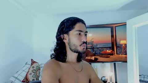 Snapshot of david_johnson372 chatting on 01-12-26, 10:20 Hey im David that loves to explore and speak their fantasies. Very open talktative and nice. Feel free to chat with me online show from 01-12-26, 10:20