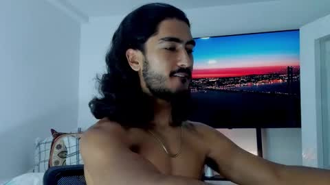 Snapshot of david_johnson372 chatting on 01-16-26, 02:15 Hey im David that loves to explore and speak their fantasies. Very open talktative and nice. Feel free to chat with me online show from 01-16-26, 02:15